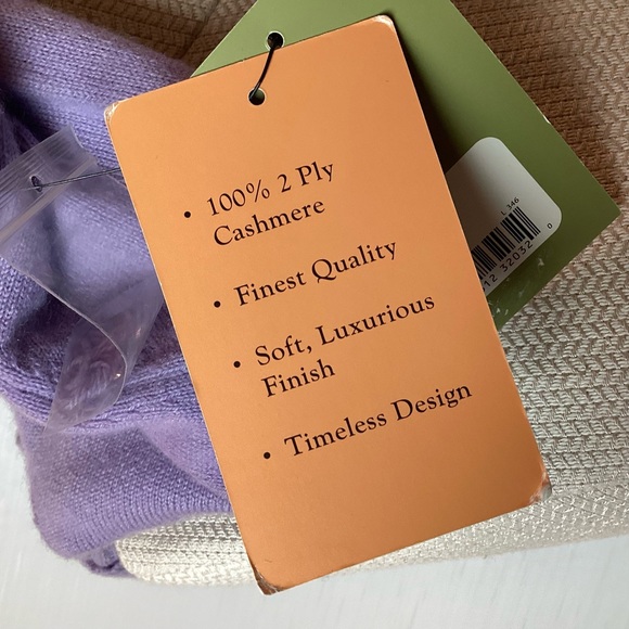 Marshall Fields Cashmere Turtleneck Sweater Lilac - Picture 6 of 8